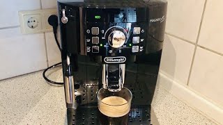 De Longhi Magnifica S ECAM 21116 Kaffeevollautomat  Test Review Unboxing [upl. by Cordeelia]