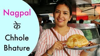 Nagpal के Chole Bhature Lajpat Nagar  Delhi Famous Street Food  NishaTries CookWithNisha [upl. by Finstad]