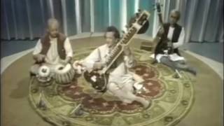 Sitar amp Tabla Legends Pt Ravi Shankar Ud Alla Rakha Live London  1981 Improved Video Quality [upl. by Sira]