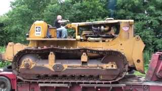 Caterpillar D9G donkey start and unloading off a low loader [upl. by Marven]